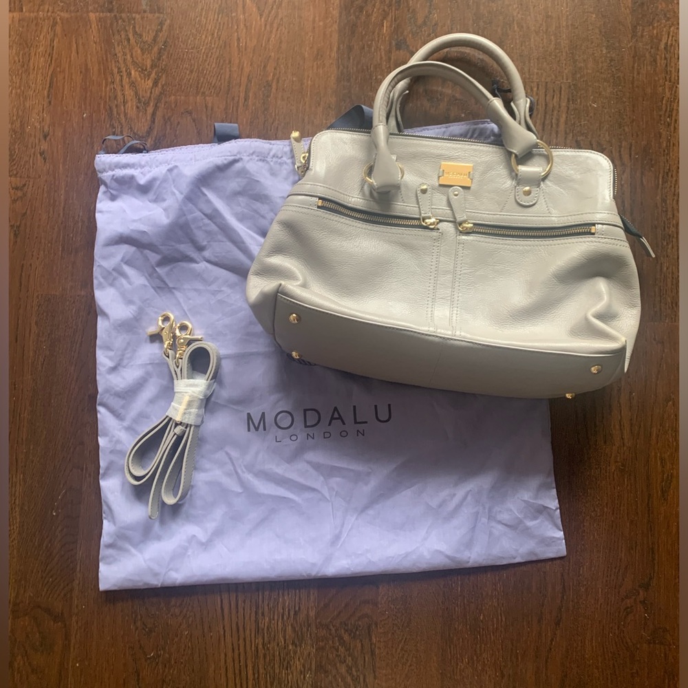 Modalu London “Pippa” purse in Shark